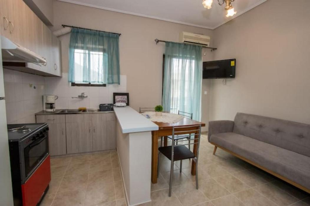 Vasileiou Apartments Kamena Vourla Esterno foto