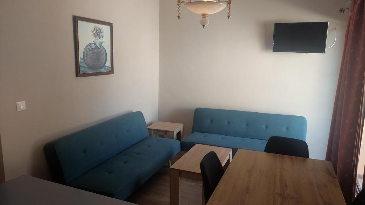 Vasileiou Apartments Kamena Vourla Esterno foto